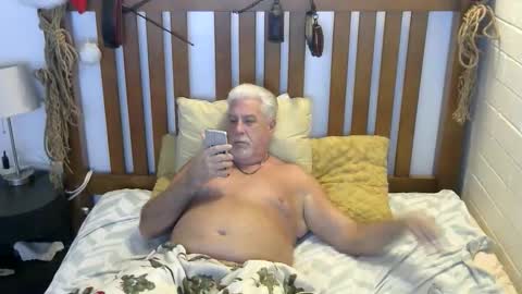 A Man online show from January 1, 3:46 pm