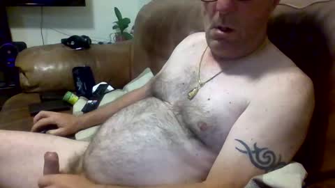 Daddiesgirl online show from August 1, 2:54 am