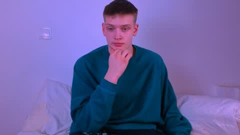 yrshela online show from March 28, 4:40 pm