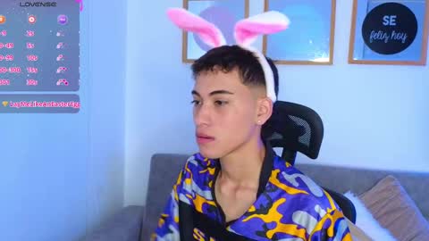 yulian_vasquez online show from September 11, 2:05 pm