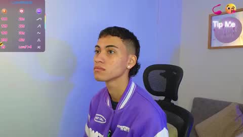 yulian_vasquez online show from September 30, 12:31 pm