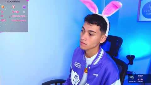 yulian_vasquez online show from September 17, 12:39 pm