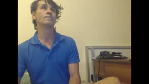 Snapshot of yvesstorm5 chatting on February 2, 2:34 pm yvesstorm5 online show from February 2, 2:34 pm