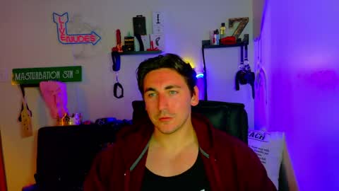 Zach Rhyder online show from April 21, 1:42 am