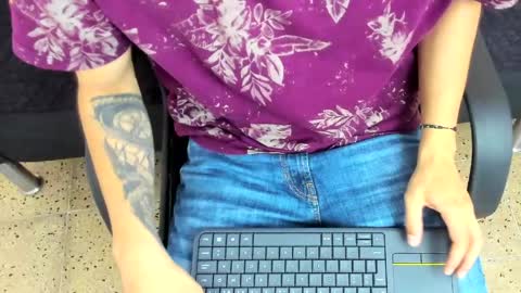 zack_isback online show from April 15, 7:58 pm