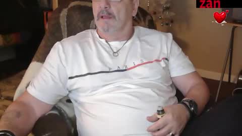 zander007 online show from November 21, 4:39 pm