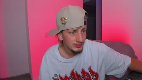 Zarcoo online show from April 8, 5:08 am