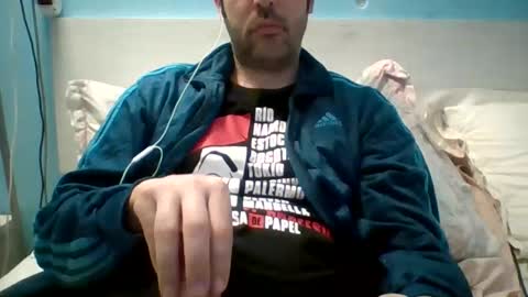 zeus online show from February 9, 6:51 am