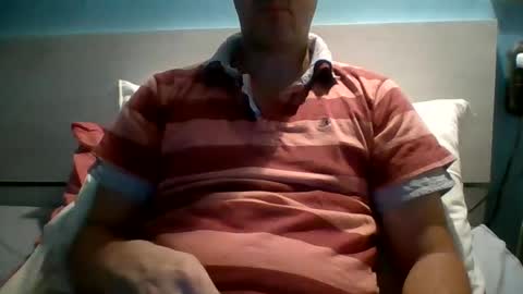 Snapshot of zeus00811 chatting on September 24, 5:07 am zeus online show from September 24, 5:07 am