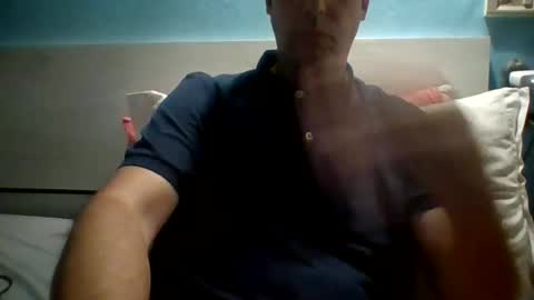 Snapshot of zeus00811 chatting on October 15, 5:26 am zeus online show from October 15, 5:26 am