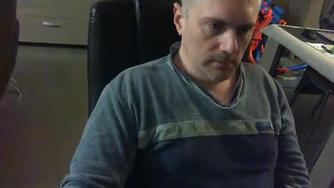 zultem online show from March 7, 5:07 am