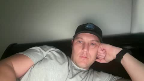 Snapshot of zx6r1287 chatting on December 6, 2:17 pm zx6r1287 online show from December 6, 2:17 pm