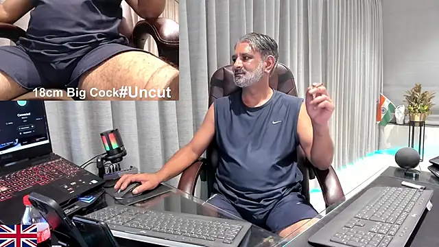 OnlineBossUK online show from February 1, 7:12 pm