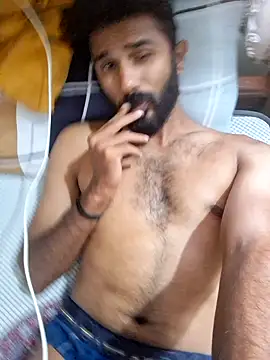 Snapshot of jithi007 chatting on February 20, 5:12 am jithi007 online show from February 20, 5:12 am