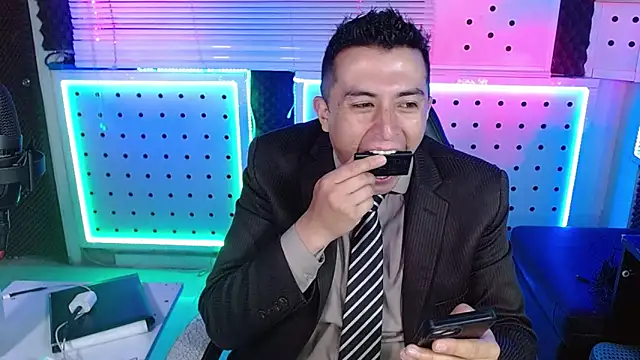 Darko0717 online show from February 13, 2:55 pm