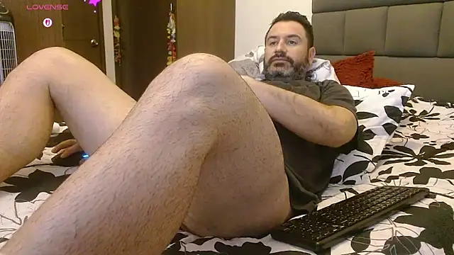 rodrher81 online show from February 8, 11:38 am