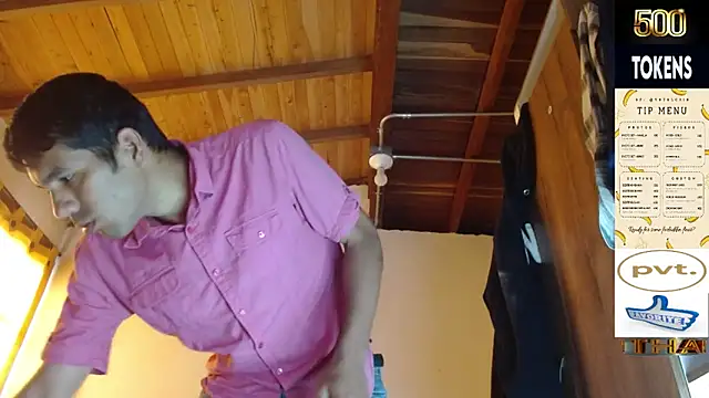 JohanyLatino online show from May 28, 9:02 pm