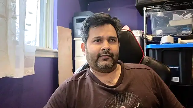 Sakhtlaundaz online show from March 23, 9:32 pm