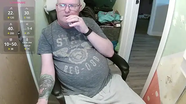 FriendlyDave online show from March 10, 7:33 am