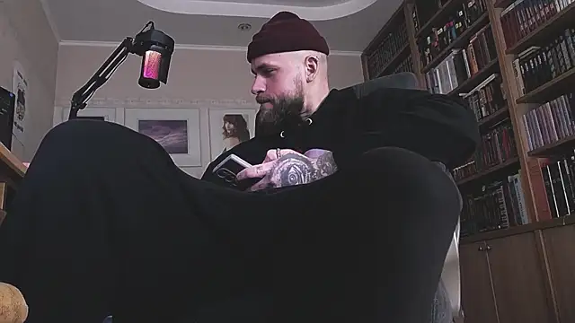 FindomJason online show from April 9, 7:47 am