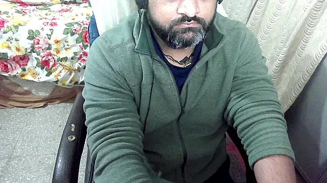 rentarob online show from December 19, 5:32 pm