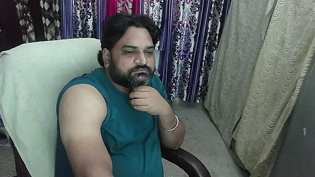 rentarob online show from November 3, 3:43 am