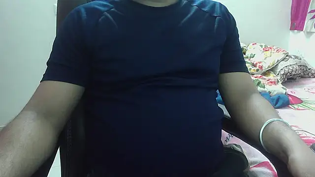 Snapshot of rentarob chatting on February 22, 4:59 pm rentarob online show from February 22, 4:59 pm