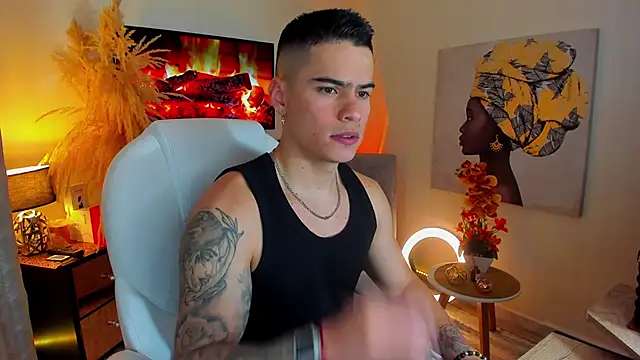 Matias Murrier online show from February 15, 1:49 pm