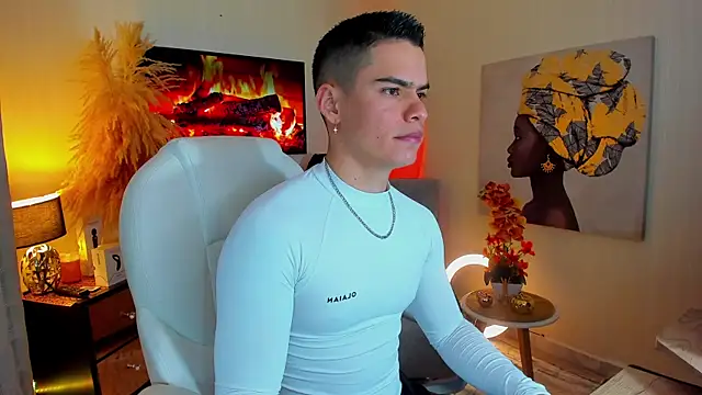 Matias Murrier online show from December 11, 11:54 am