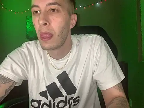 Bwcjoshbanks online show from July 7, 4:12 am