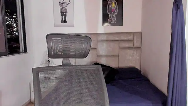 paul rogerr online show from February 7, 1:24 am