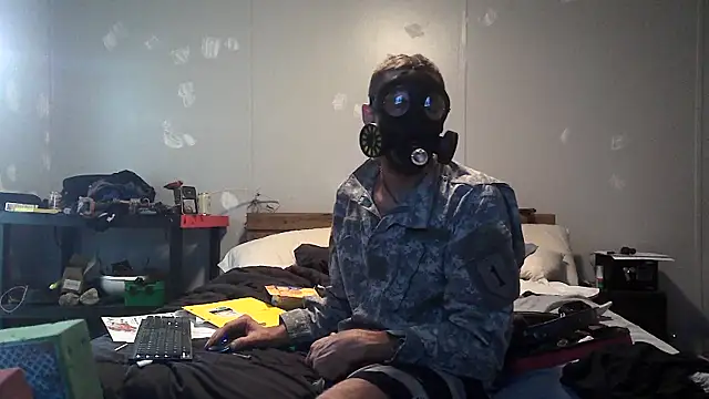 Bi curious86 online show from October 26, 1:07 am