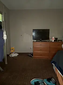 Stressreliever82 online show from April 15, 5:07 am