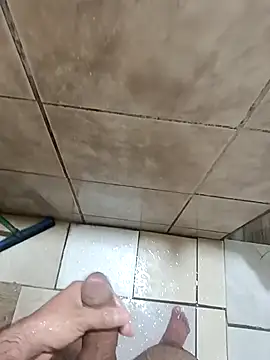 willsafado02 online show from April 22, 4:23 pm