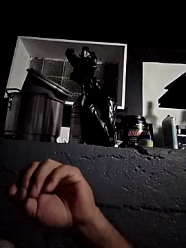 parker321516 online show from April 8, 3:40 am