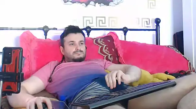 Snapshot of erotico69xxx chatting on December 2, 9:37 pm erotico69xxx online show from December 2, 9:37 pm