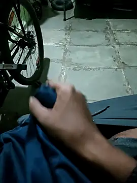 samlord261 online show from April 11, 4:32 pm