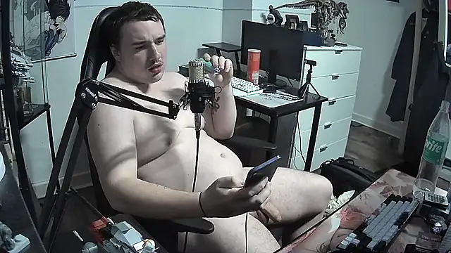 Longcock3345 online show from January 1, 9:20 pm
