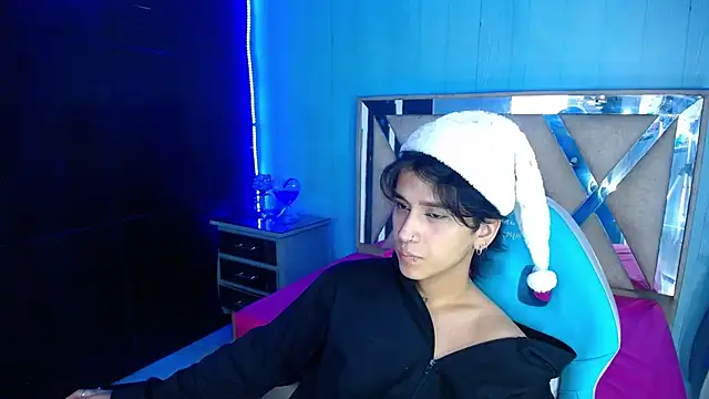 alex 477 online show from December 18, 12:34 pm