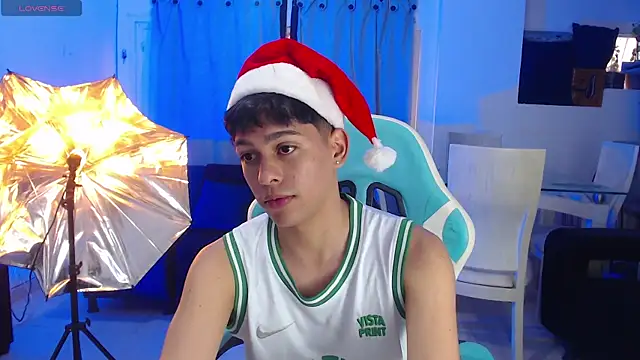 Franco Rizzo  online show from December 14, 7:10 pm