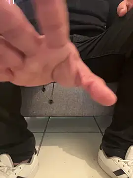 Piscislove online show from February 5, 5:53 pm