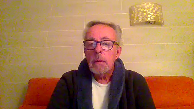 tuggy59 online show from December 23, 6:55 am