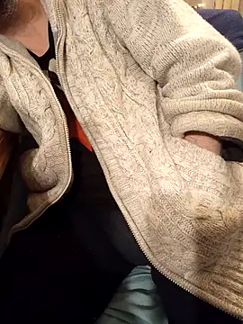 teekoine1 online show from March 16, 5:44 am