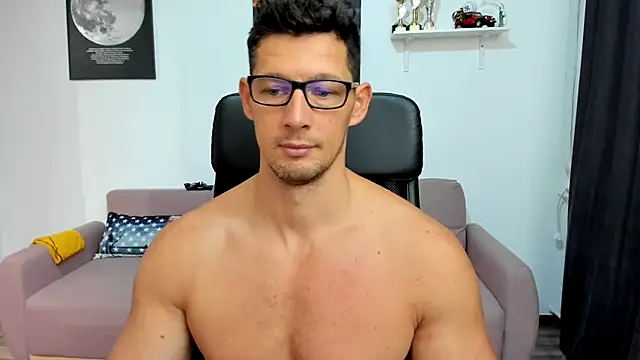 BrutusK08 online show from October 19, 7:11 am