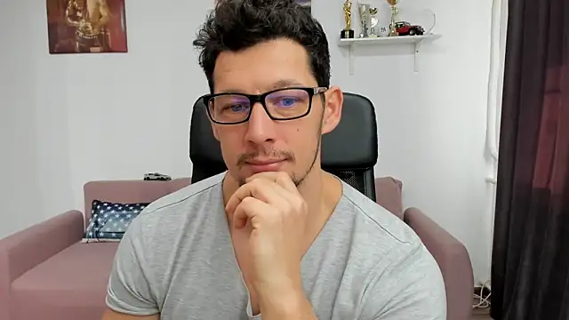 BrutusK08 online show from January 6, 8:35 am