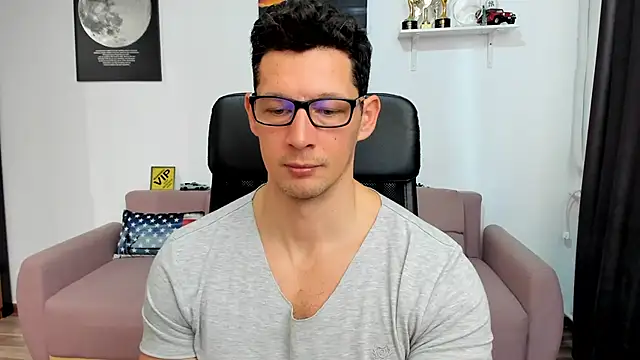 BrutusK08 online show from January 14, 7:57 am