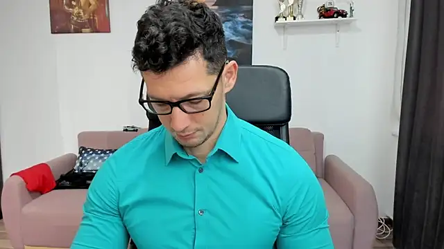 BrutusK08 online show from February 13, 7:24 am