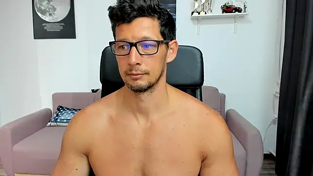 BrutusK08 online show from September 26, 7:39 am