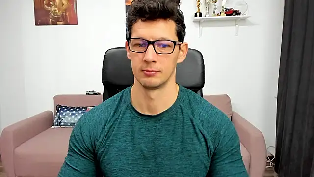 BrutusK08 online show from December 3, 7:19 am