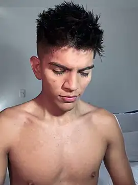 santiago 01 online show from March 2, 2:04 pm